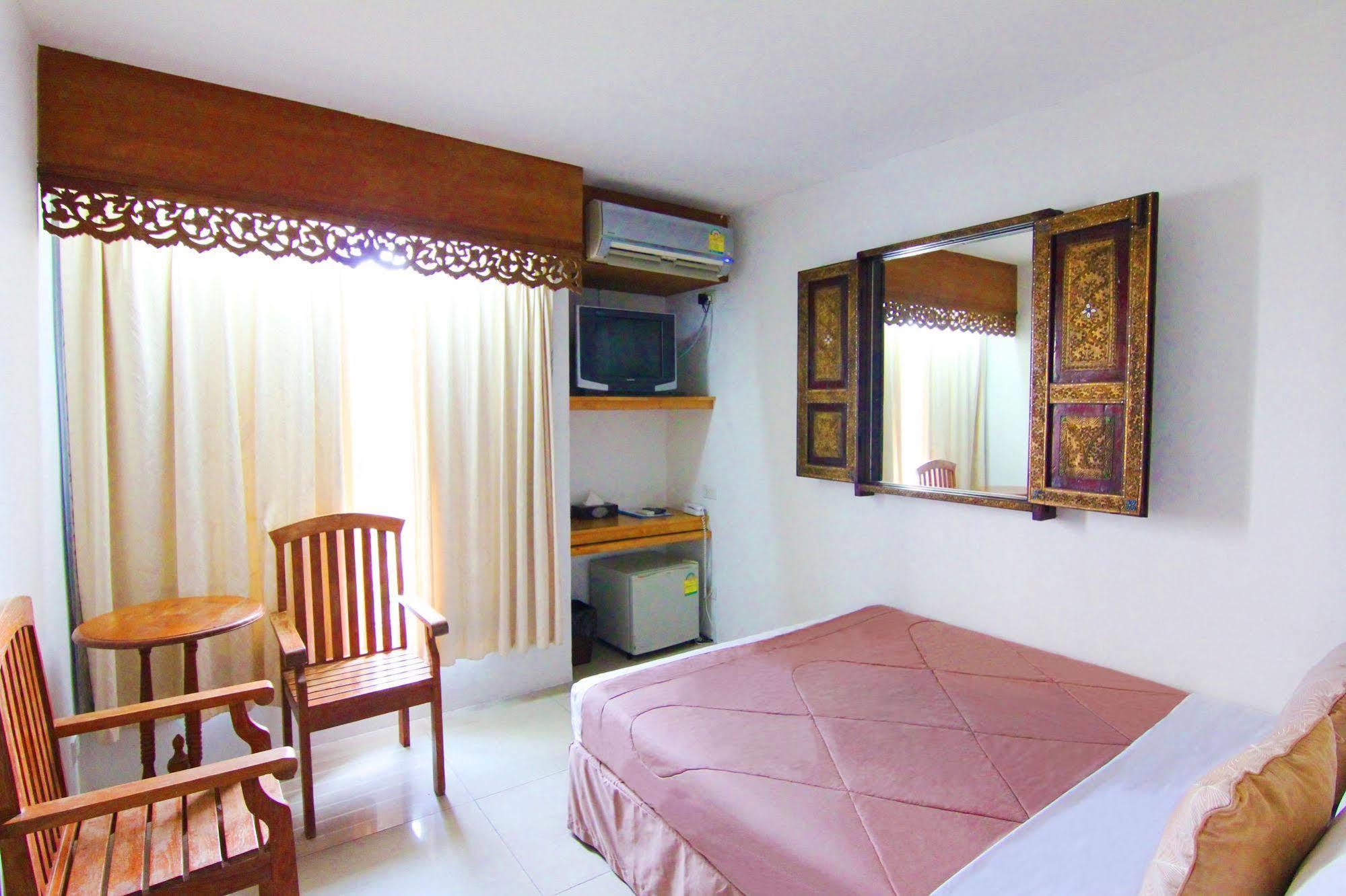 Мини-отель Bansabai Hostelling International Бангкок